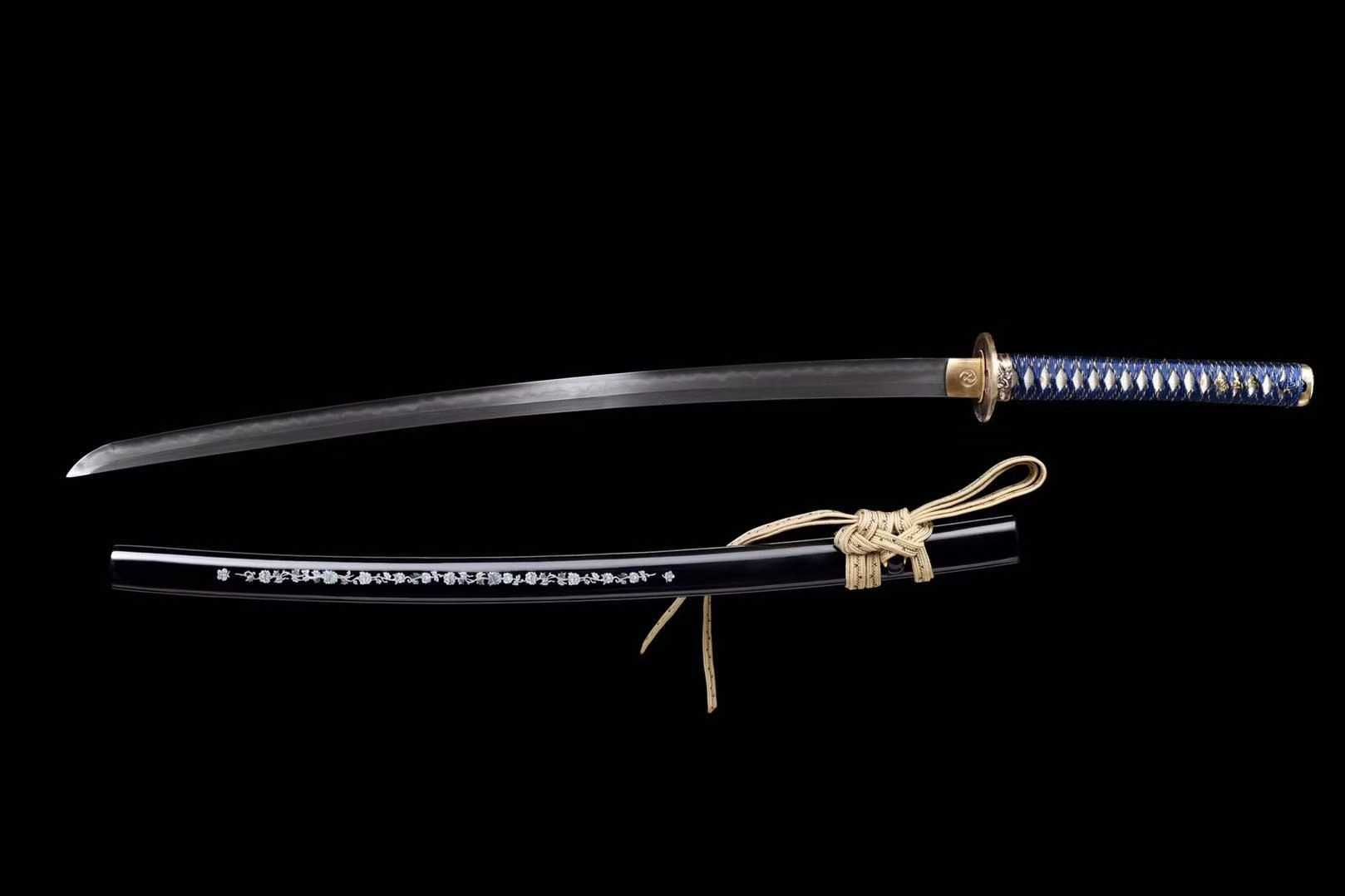 Kiếm Nhật Katana Tên Sản Phẩm: Kiếm Nhật Katana La Hán Kim Cương Uzi (Hộp Quà Tặng Cao Cấp)